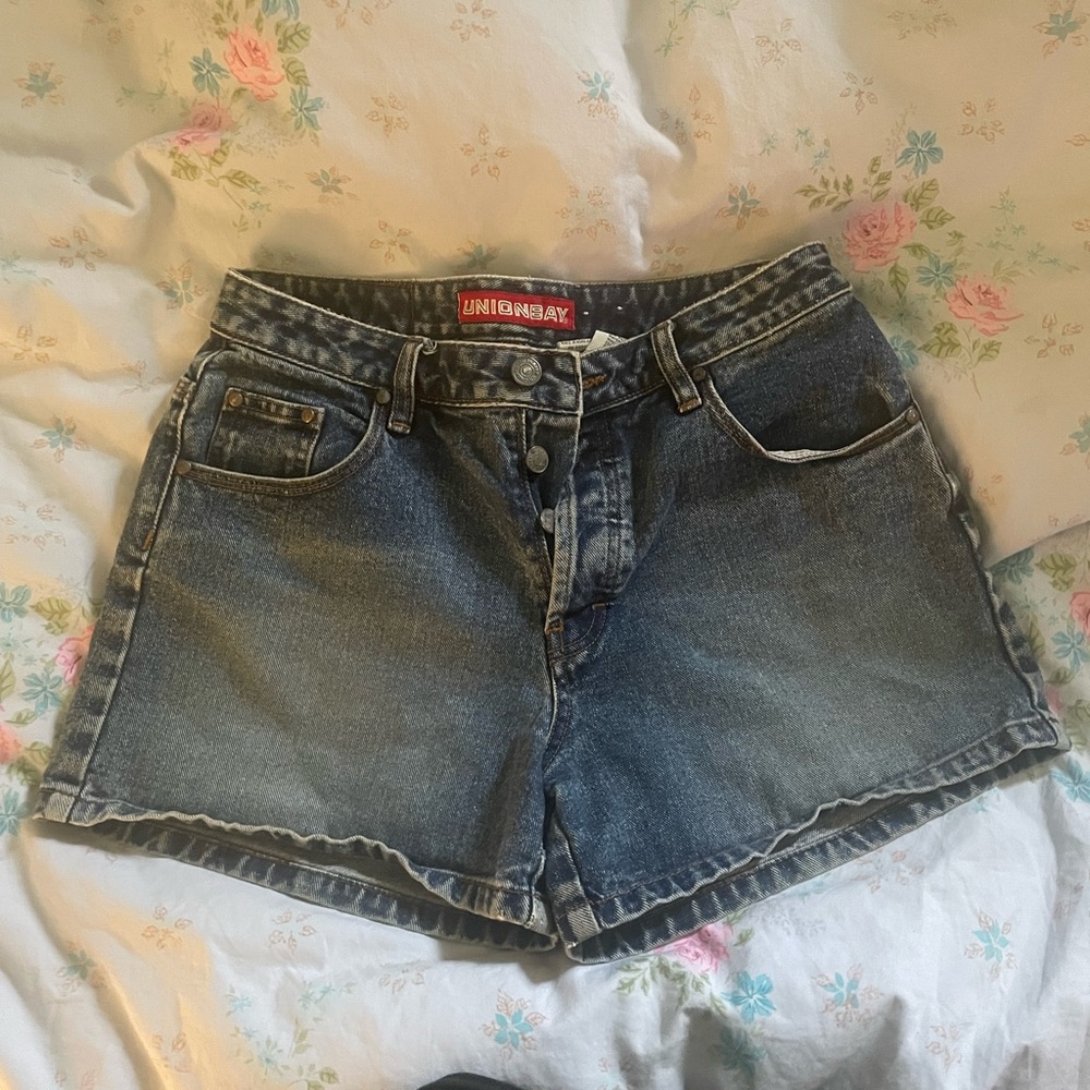 90s Vintage 🍒UNIONBAY Women's Dark Blue Denim Shorts
